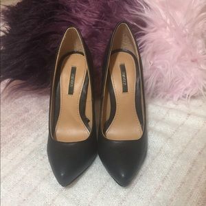 Black Pointed Toe Heels